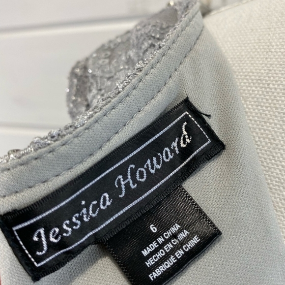 Jessica Howard Silver Gown - Picture 6 of 6